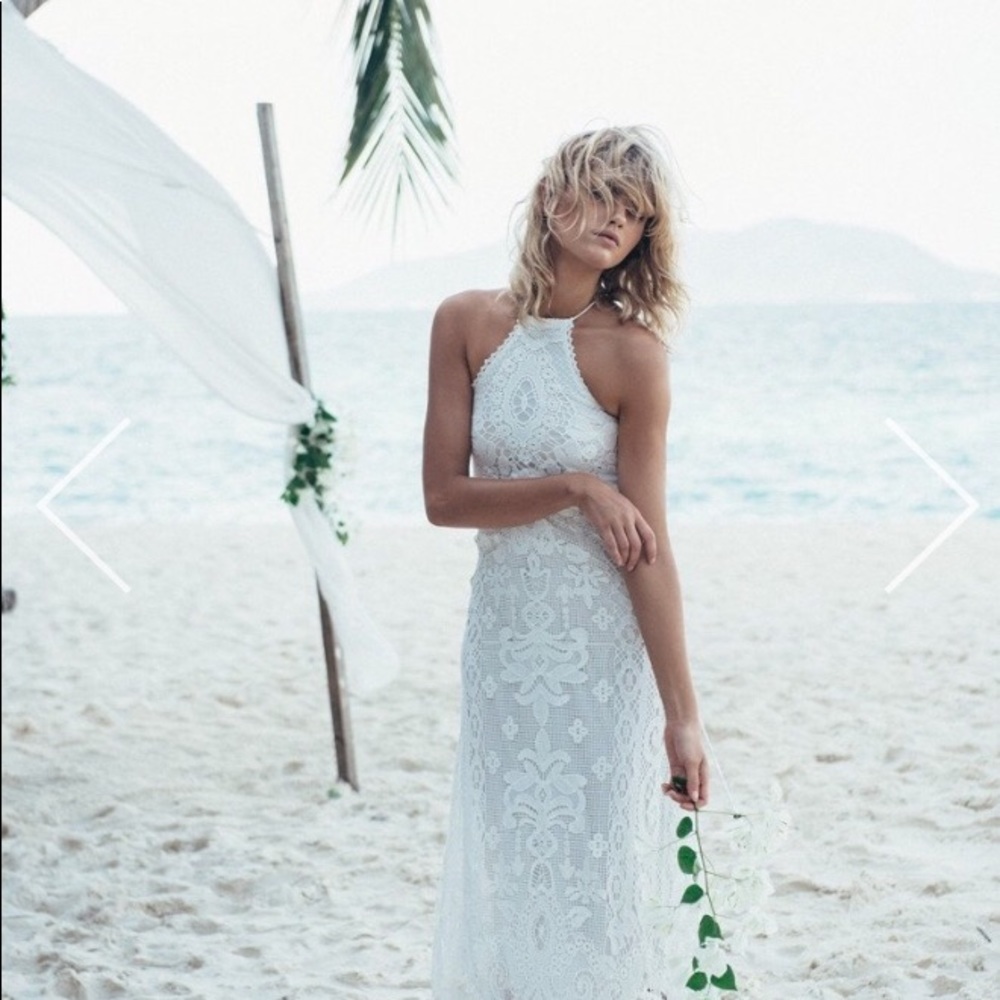 CASABLANCA LACE HALTER GOWN